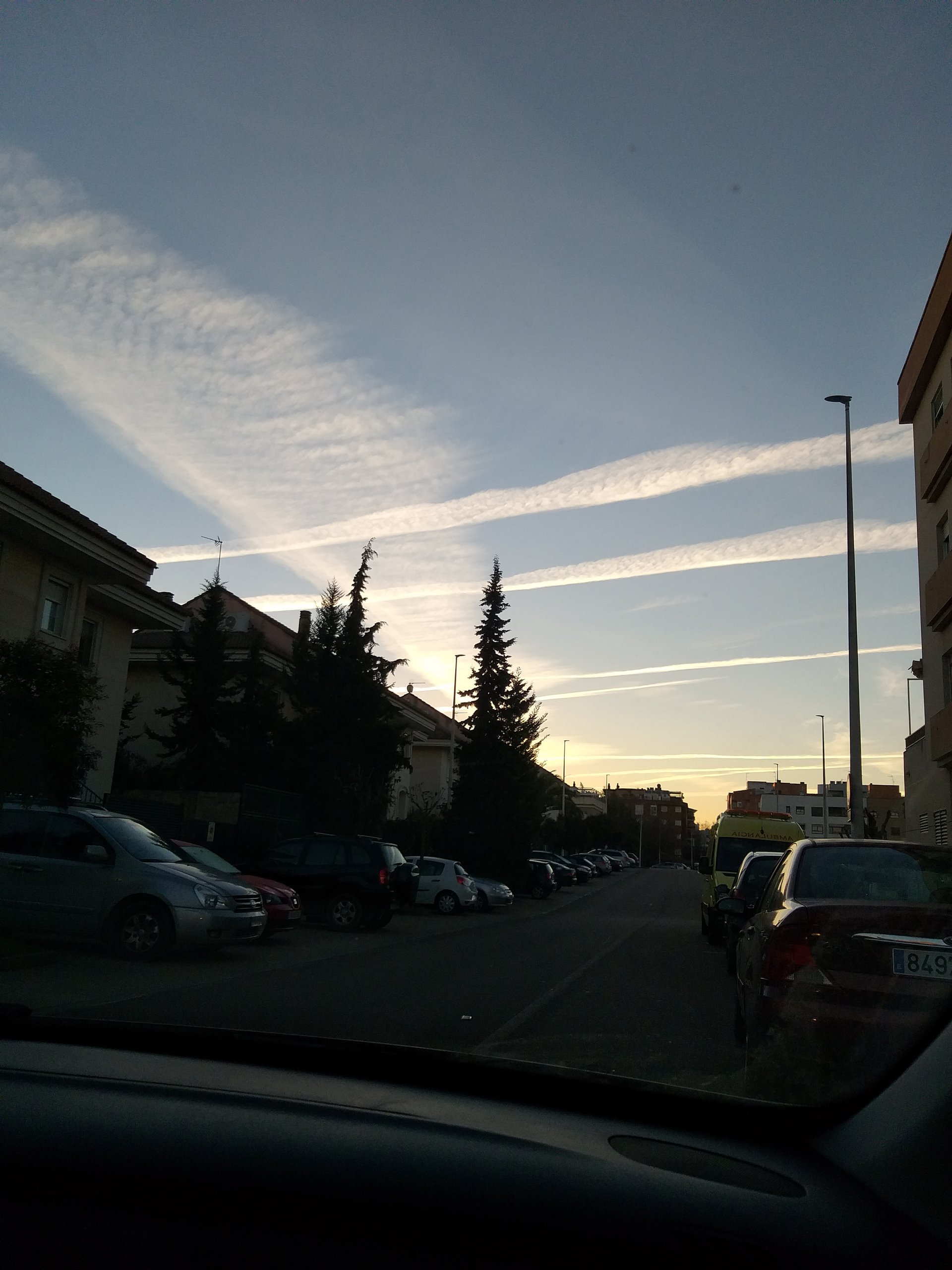 Mérida Nubes lineales 2